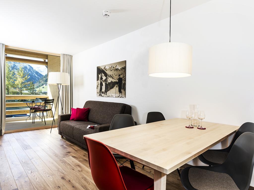 Alpen Select Apartments Kleinwalsertal Mittelberg Room photo